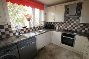Kitchen- click for photo gallery